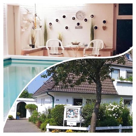 Haus Sommerwind-Ferienwohnungen mit Schwimmbad und Sauna in Büsum Exterior foto