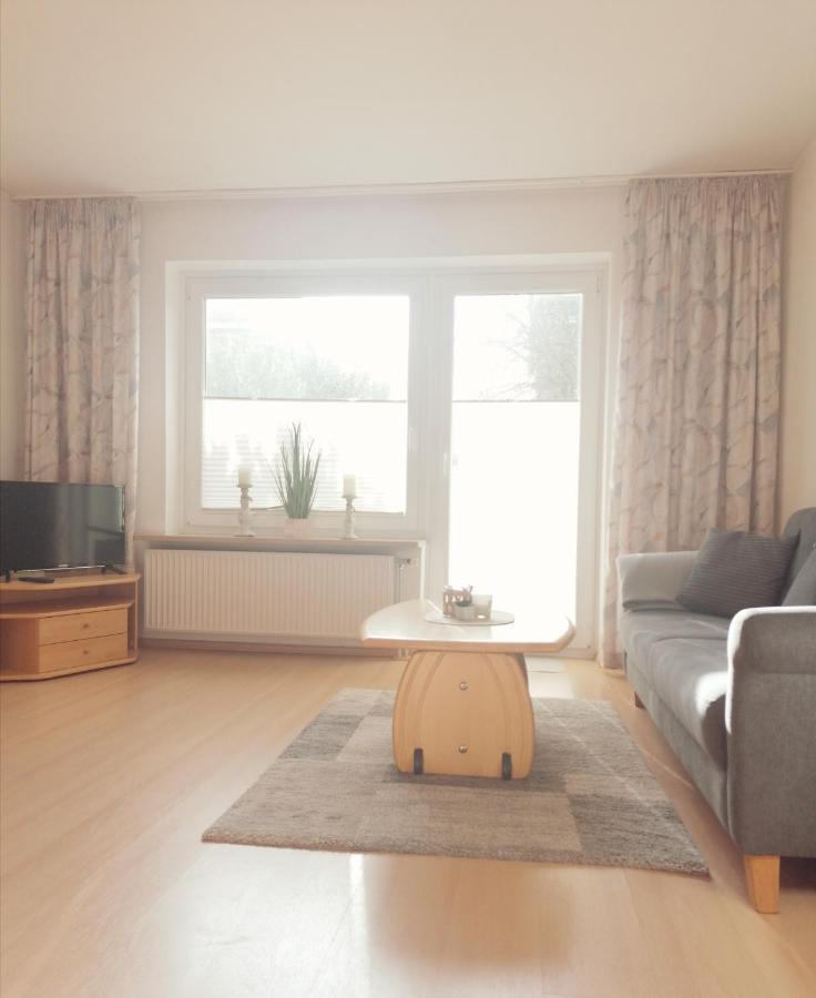 Haus Sommerwind-Ferienwohnungen mit Schwimmbad und Sauna in Büsum Exterior foto
