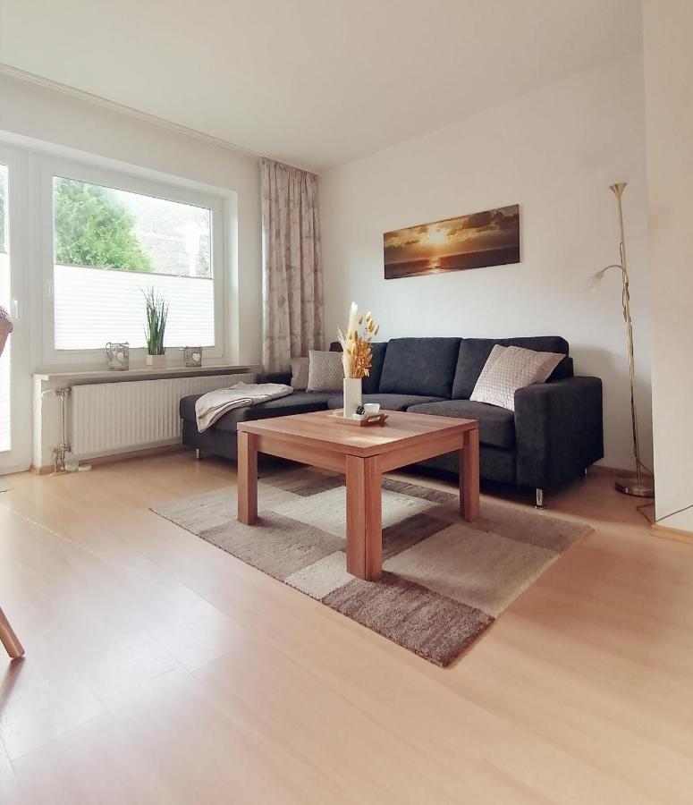 Haus Sommerwind-Ferienwohnungen mit Schwimmbad und Sauna in Büsum Exterior foto