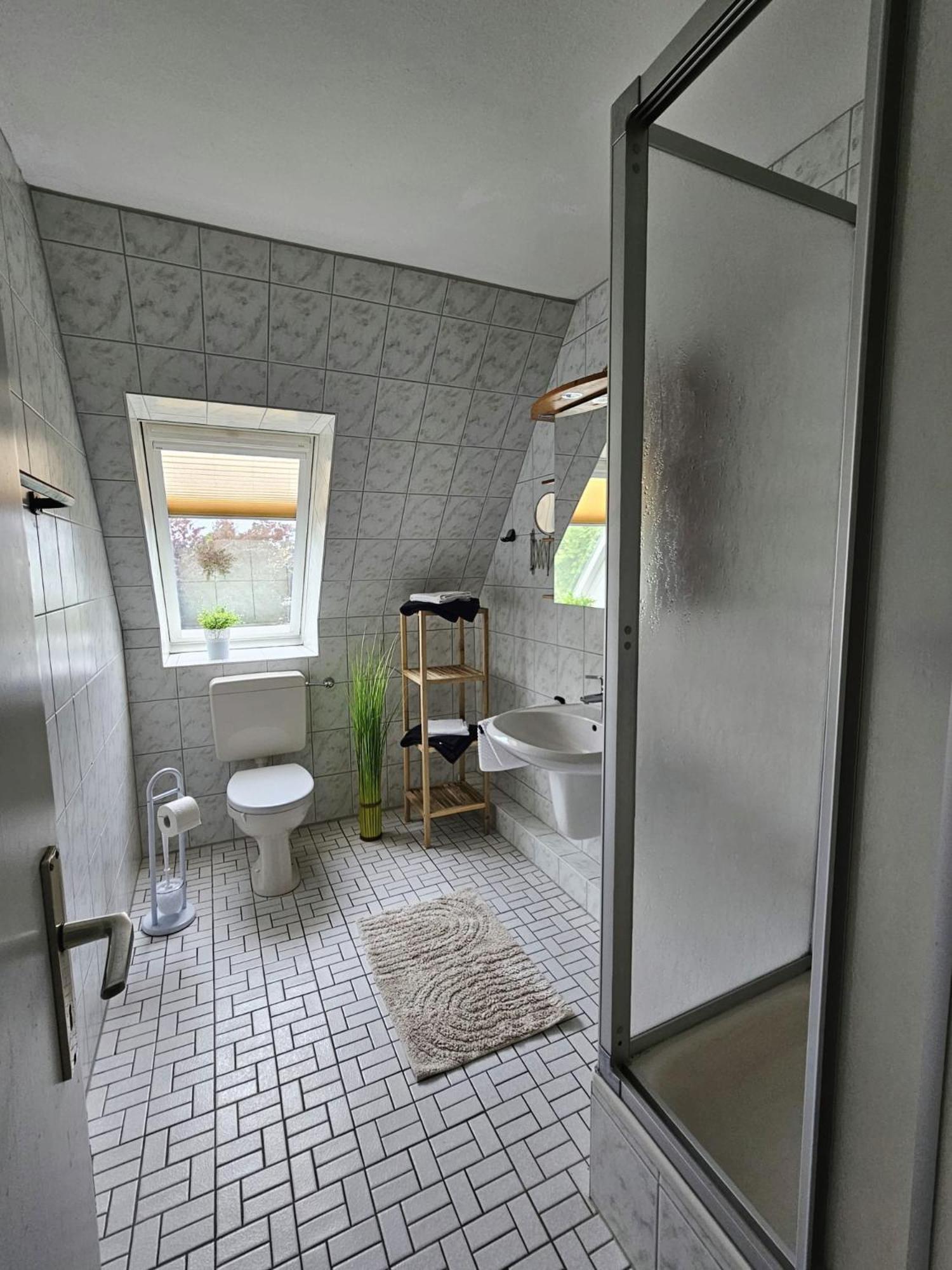 Haus Sommerwind-Ferienwohnungen mit Schwimmbad und Sauna in Büsum Exterior foto